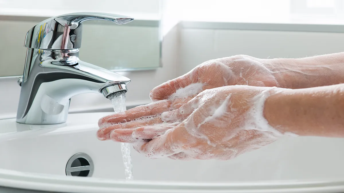 wash hand