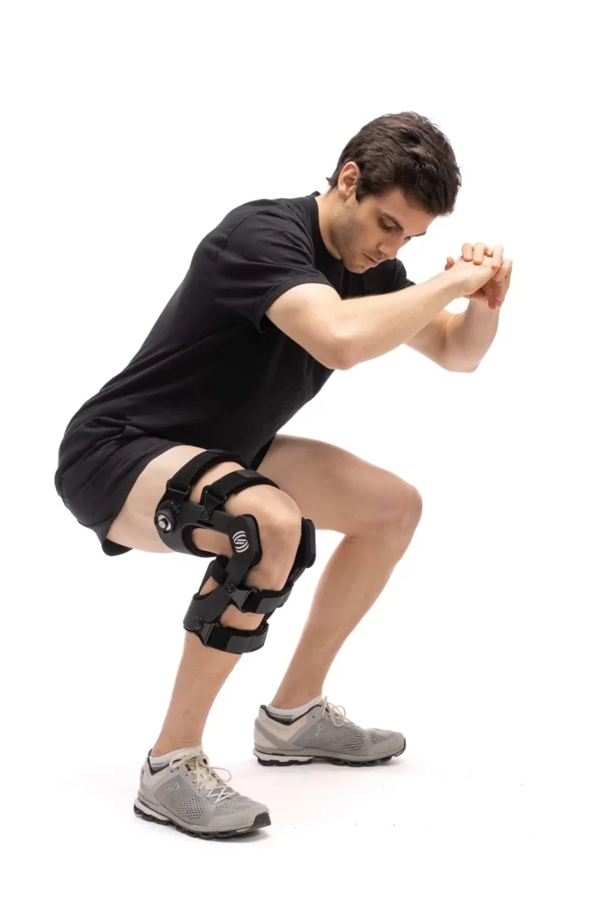 knee braces help in distribute weight during strengthening exercise