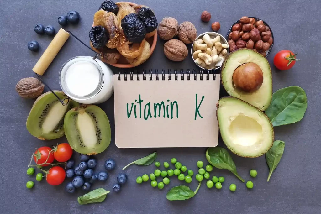 kebaikan vitamin K di bawah artikel vitamin untuk lutut