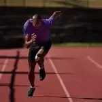 athlete is at risk for knee pain
