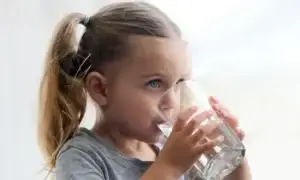 air suam petua batuk budak yang efektif