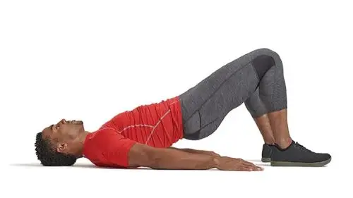 glute bridge antara senaman untuk sakit lutut